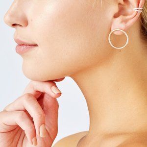 Eriness Half-Diamond Loop Earrings